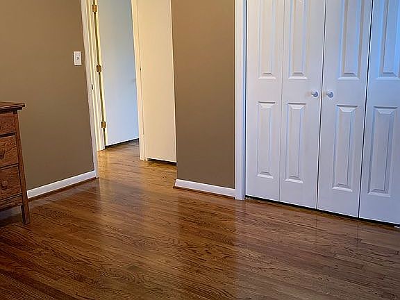 upstairs 2nd bedroom
