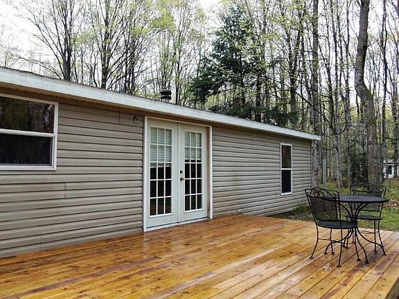 3rd image of 13300 Sherwood Ln