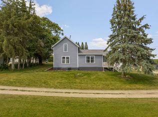 27739 305th St, Parkersburg, IA 50665