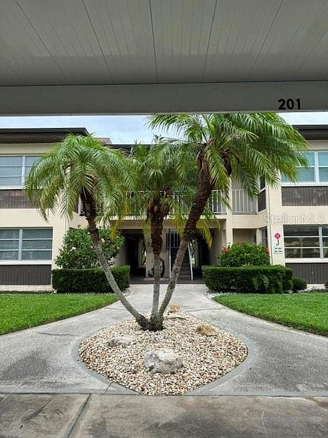 1st image of 4743 Jasper Dr APT 101