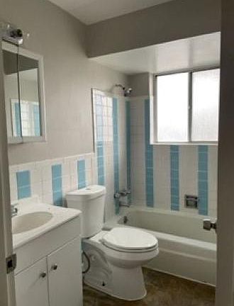 5th image of 151 Shepley Dr APT 4