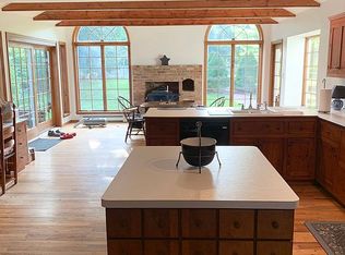 49 Farm Rd W, Wading River, NY 11792