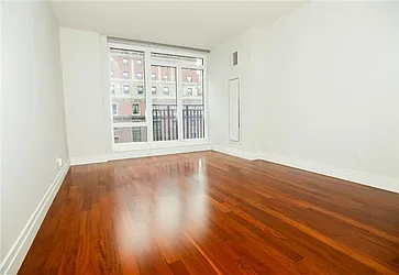 Rented by BARNES New York