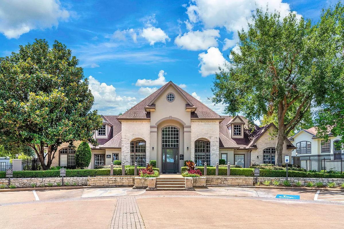 Building Photo - MAA Ranchstone
