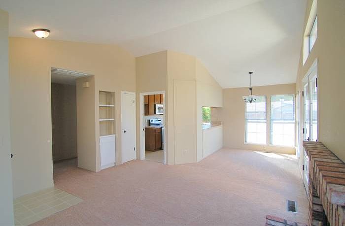 2nd image of 987 Bridgecrossing Way