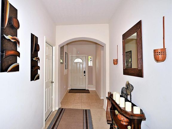 4th image of 4019 Strawberry Ct