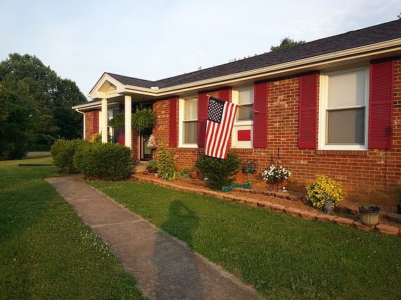 4th image of 2273 Blakemore Dr
