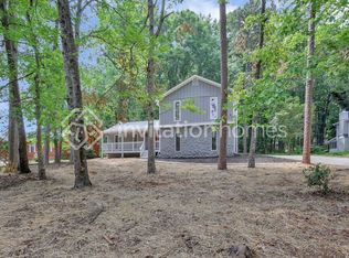685 Raven Springs Trl, Stone Mountain, GA 30087