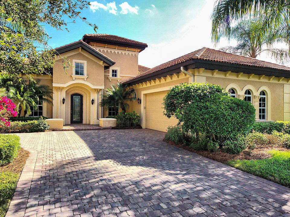 1st image of 20013 Grande Lake Dr