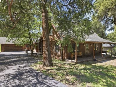 19270 Ferretti Rd, Groveland, CA, 95321