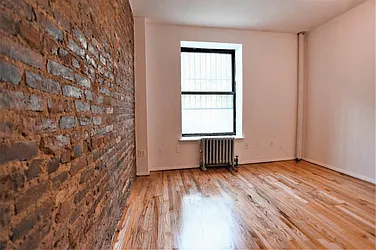 Rented by Metropolitan Property Group