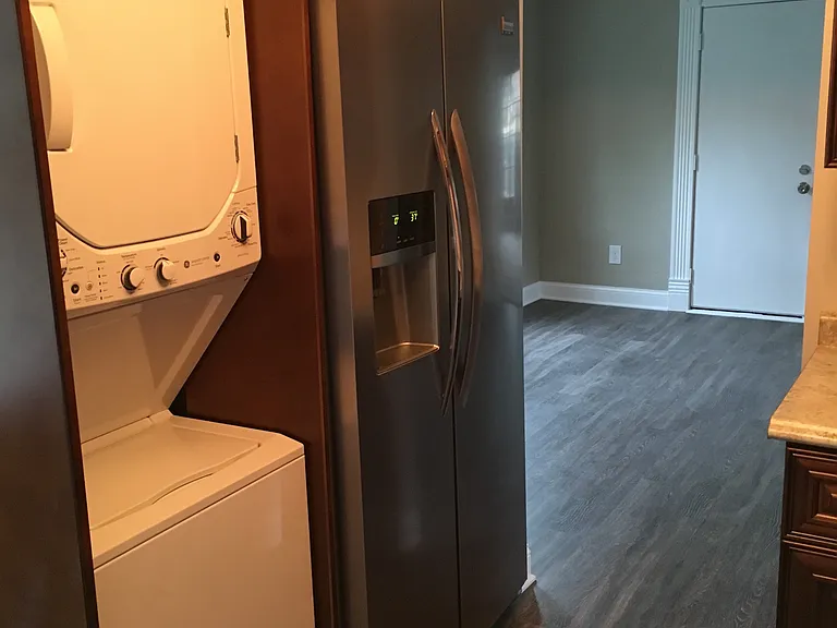 1517 2nd St NE #2 — Photo 10