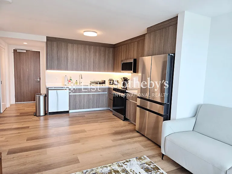1500 Rycroft St #3005R — Photo 2