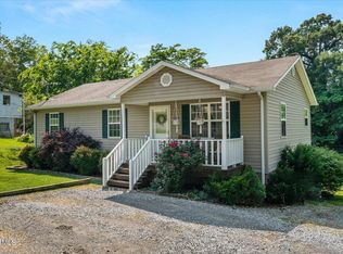 1206 Georgia Ave, Athens, TN 37303