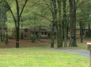 958 Westinghouse Dr, Hot Springs, AR 71901