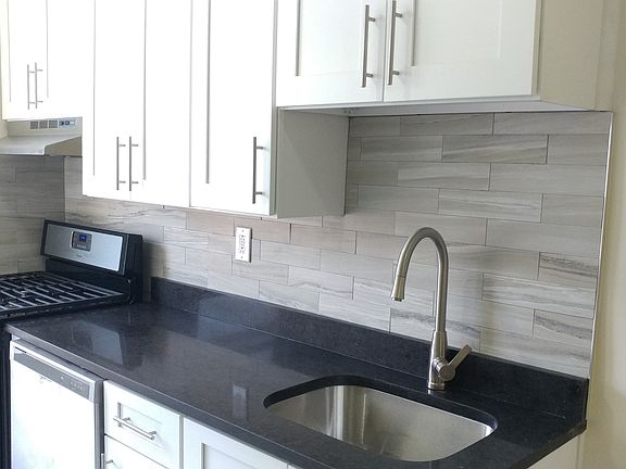 2nd image of 1575 Thieriot Ave APT 5G