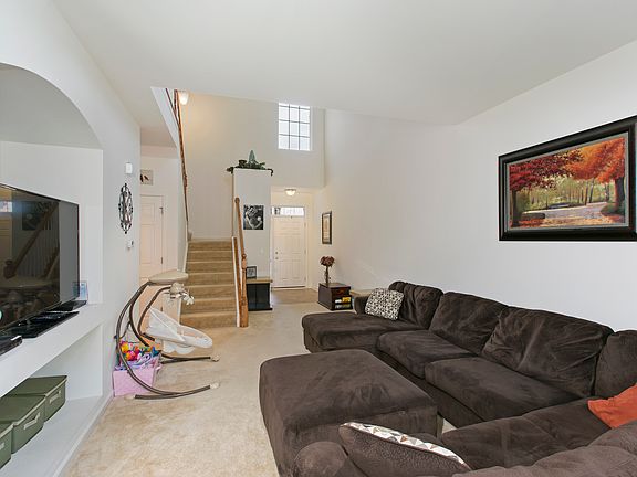 5th image of 9857 Williams Dr