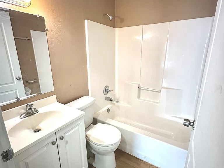 5177 Mount Shasta Dr #C — Photo 5
