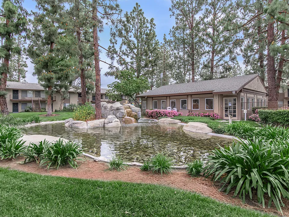 Wateridge Apartment Homes