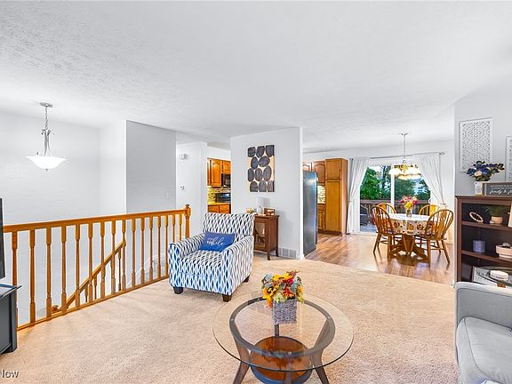 3rd image of 3351 Concord Dr