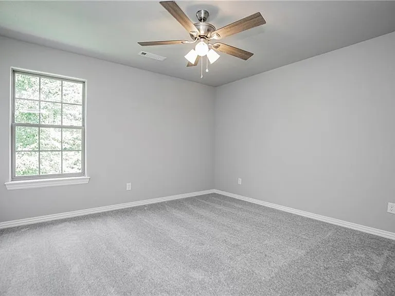 1903B Azlin Pl — Photo 14
