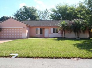 17581 SW 138th Ct, Miami, FL 33177