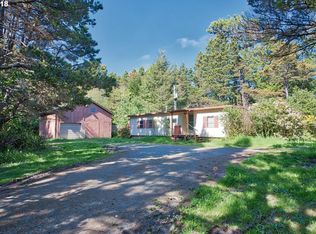 88163 Mallory Ln, Bandon, OR 97411