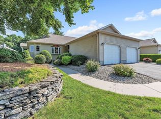 106 Pine Grove Dr UNIT 106, South Hadley, MA 01075