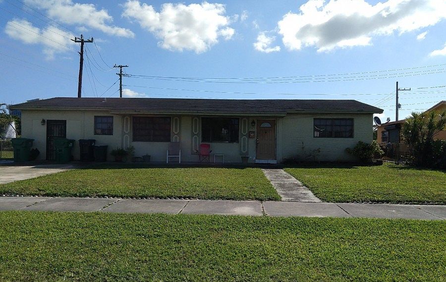 1st image of 21241 NW 27th Ct