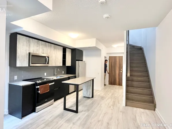 251 Manitoba St, Toronto, ON
