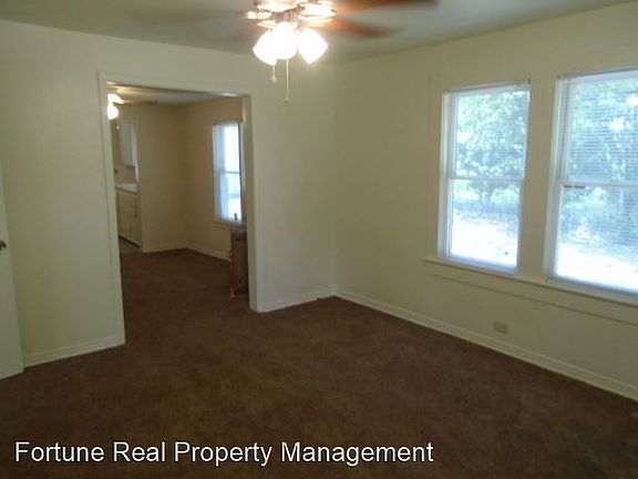 3rd image of 2816 Putnam St