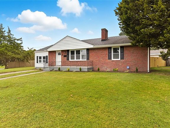 2nd image of 24 Rivercrest Dr