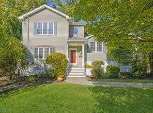 928 Willow Grove Rd, Westfield, NJ 07090