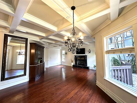 3rd image of 2655 W 37th Ave