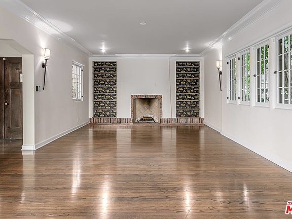 5th image of 3756 Effingham Pl
