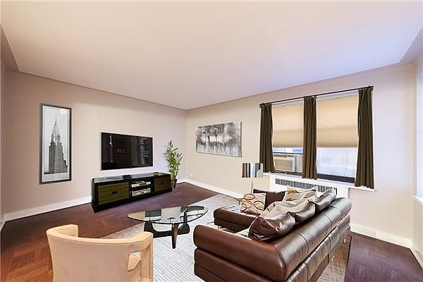 1st image of 349 E 49th St APT 3H