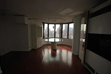 Rented by Luxury Habitat