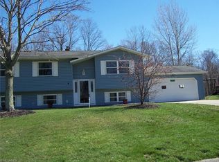 367 Hyder Dr, Madison, OH 44057