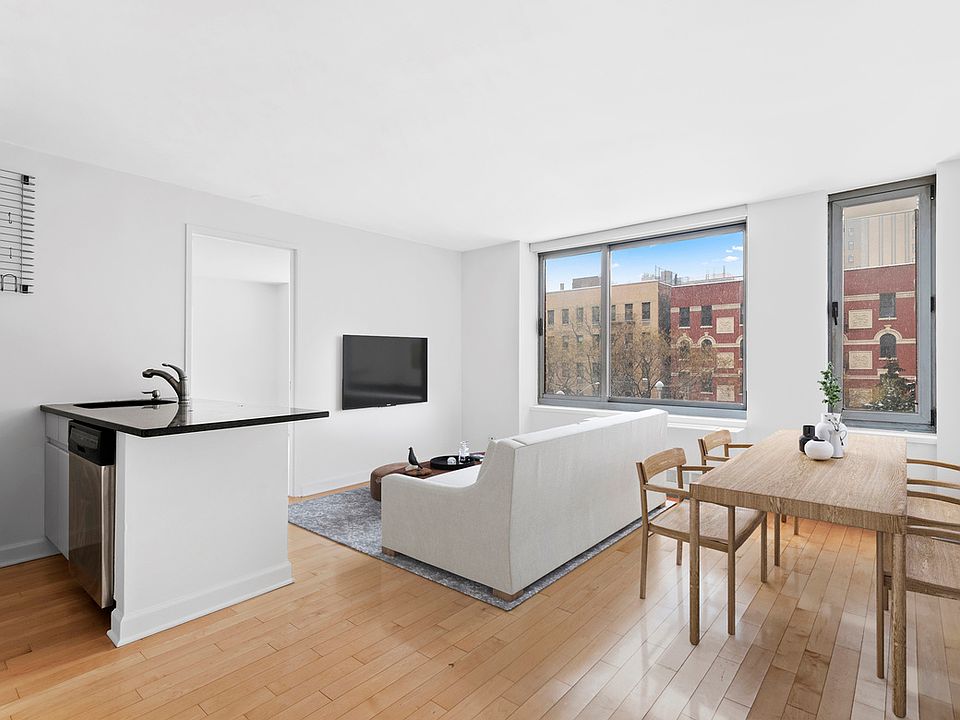 1st image of 270 W 17th St APT 3E