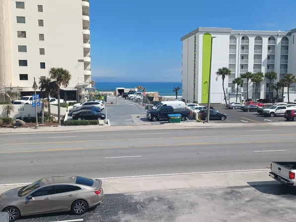 3114 S Atlantic Ave #C, Daytona Beach, FL 32118