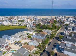 86 Ocean Ave, Manasquan, NJ 08736