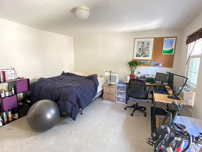 12 Lopez St — Photo 16