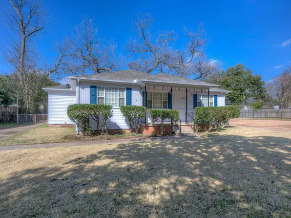 206 Arthur Ave, Shreveport, LA 71105