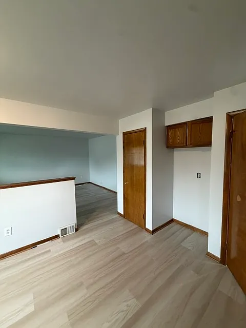 16964 Wilson Brick ranch offers 3 beds, 1 bath ! — Photo 3