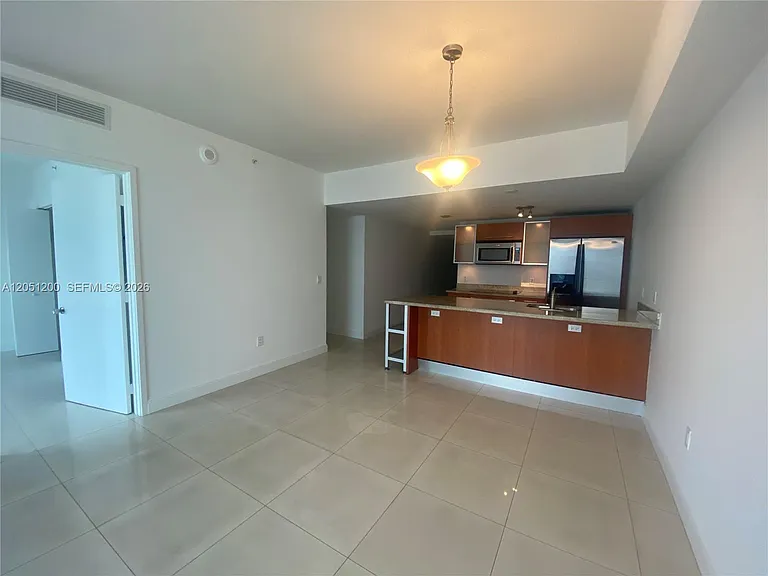 185 SW 7th St #2603 — Photo 21