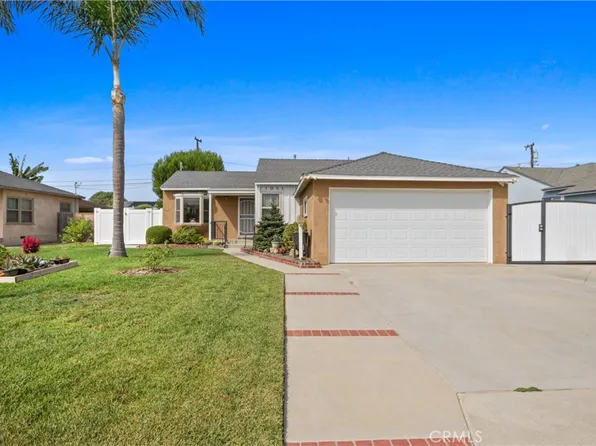 11051 Tarawa Dr, Los Alamitos, CA 90720