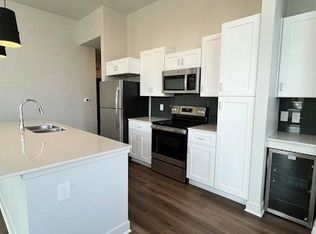 Cottage Grove Commons: Limestone, Cottage Grove, WI 53527