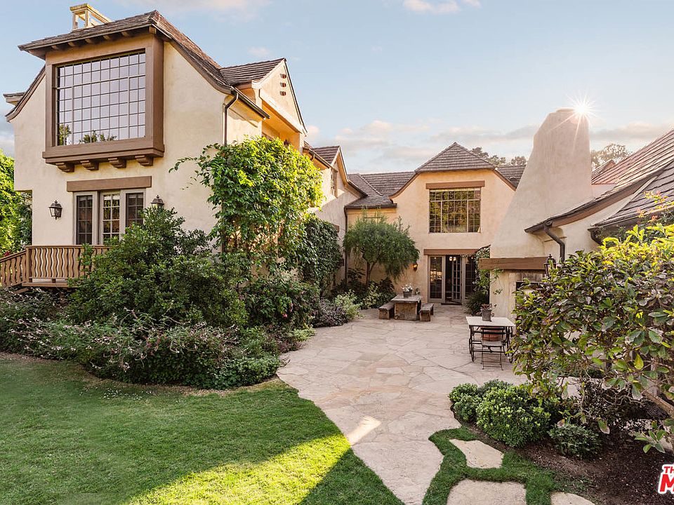1st image of 808 San Ysidro Ln