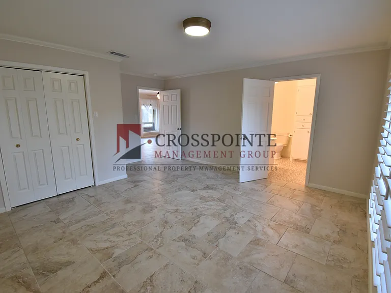 16640 Quiet Bay Dr — Photo 17