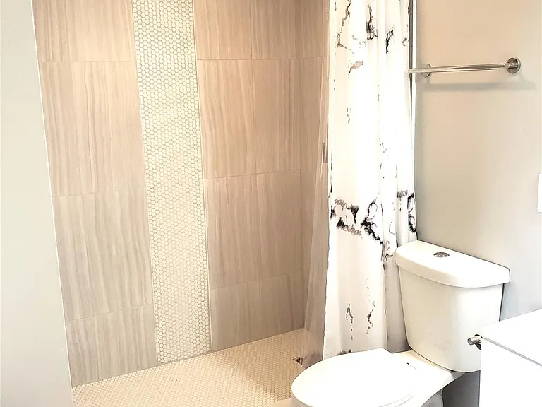 7897 Golf Circle Dr #303 — Photo 39